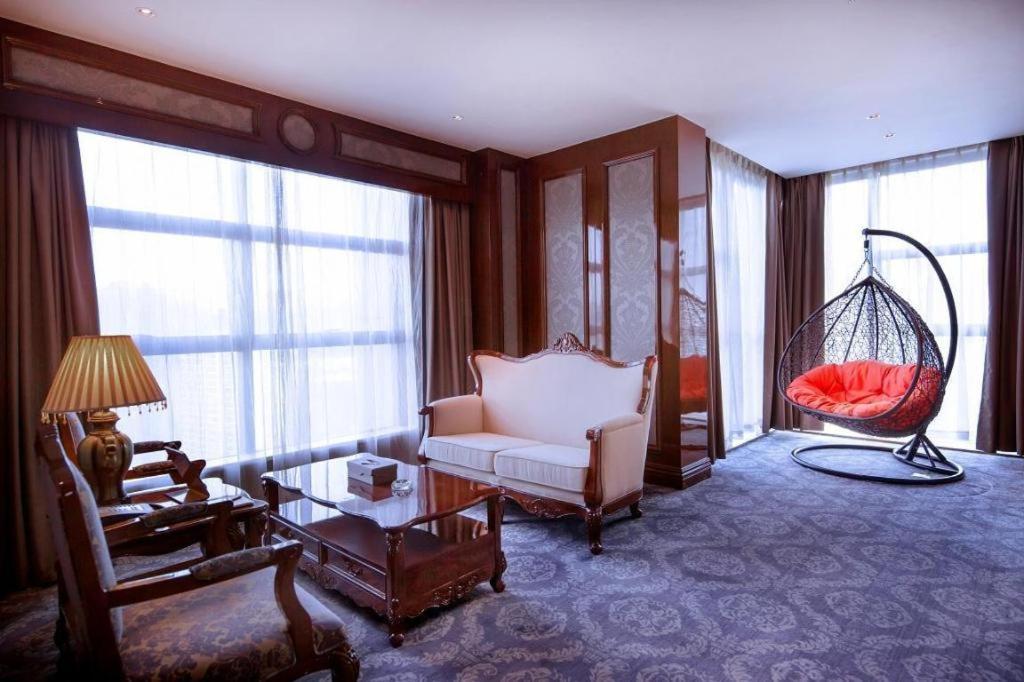 ฉงชิง ฮัวเฉิน อินเตอร์เนชันแนล โฮเต็ล Hotel ฉงชิ่ง ภายนอก รูปภาพ