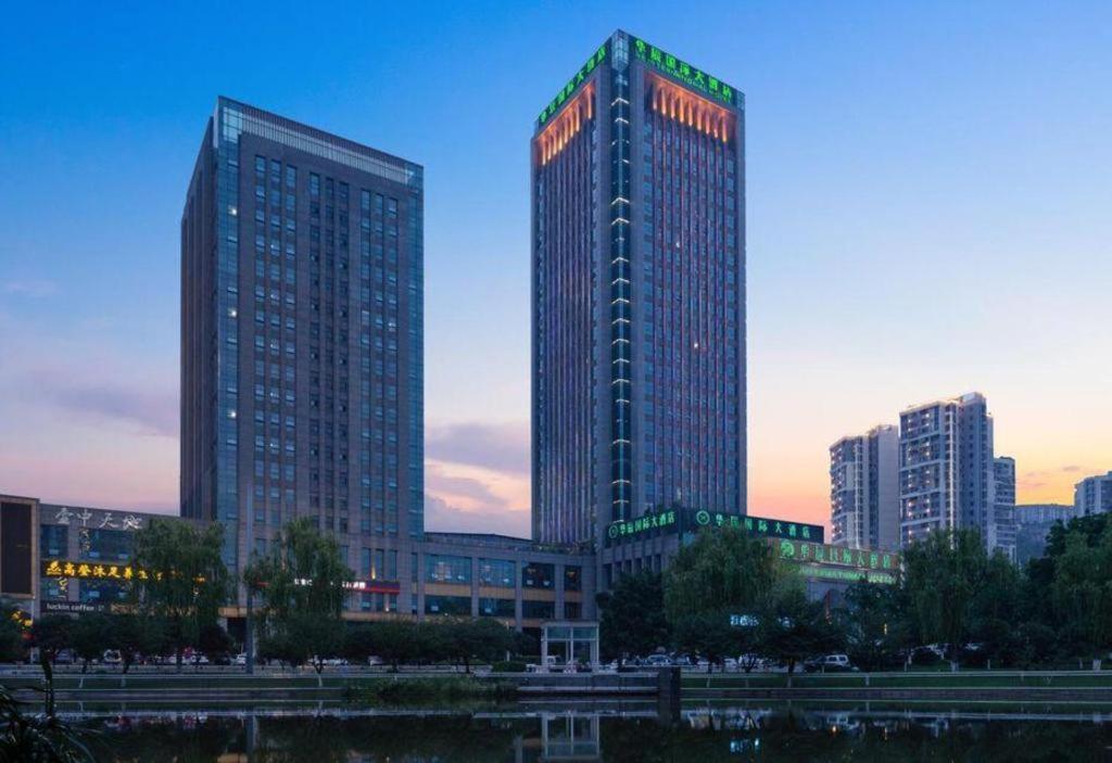 ฉงชิง ฮัวเฉิน อินเตอร์เนชันแนล โฮเต็ล Hotel ฉงชิ่ง ภายนอก รูปภาพ